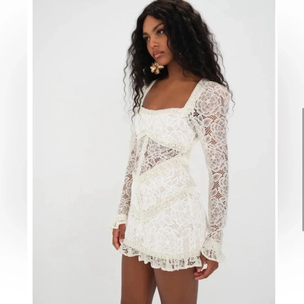 NEW FOR LOVE & LEMONS cleo mini dress in ivory - Picture 3 of 6